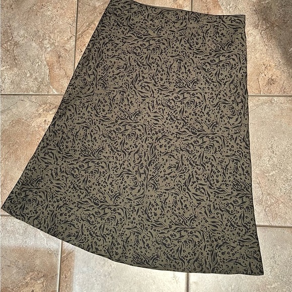 Halston Paisley Print Green and Black Y2K A-line Skirt - Picture 5 of 5